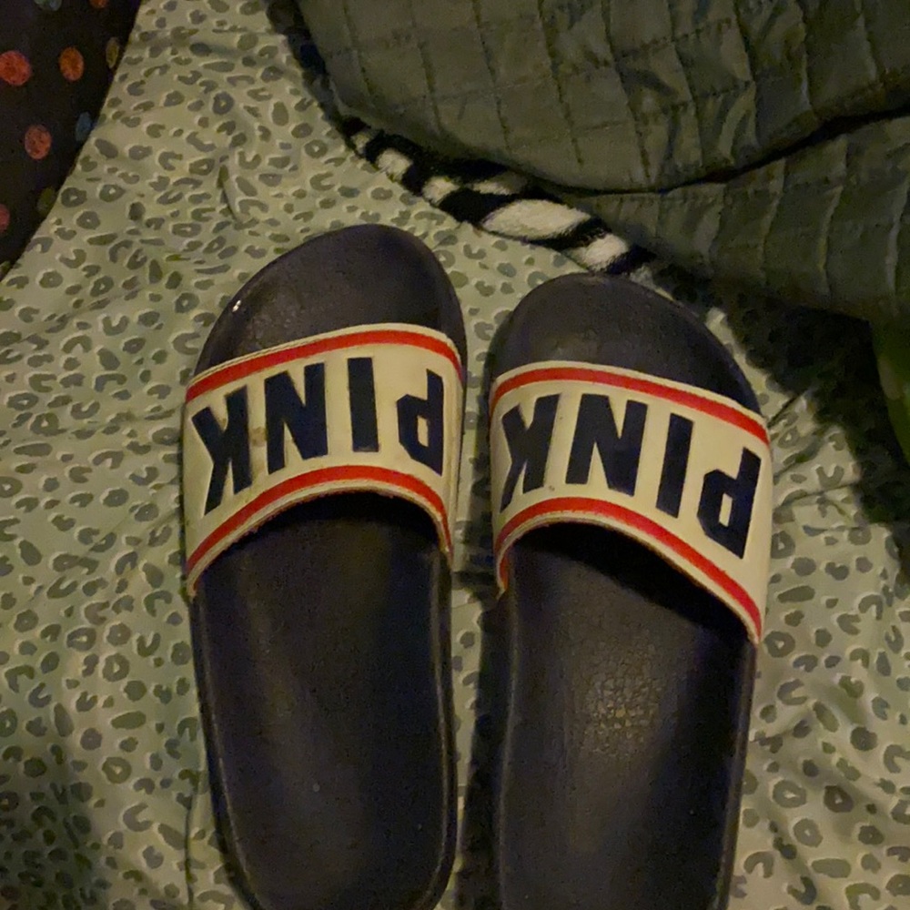 Victoria’s secrets pink slip ons